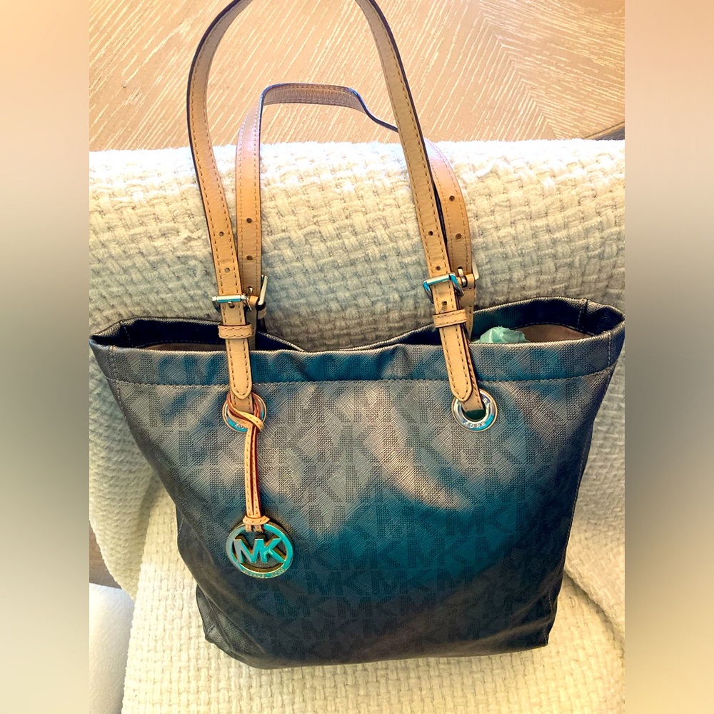 Michael Kors Monogram Tote **LIKE NEW**
